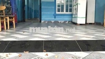 Cho thuê nhà  ở hoặc làm kho gần TTYT Dĩ An