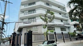 Cho Thuê Nhà Gốc 2 Mat Tiền Bình Phú-Quận 6