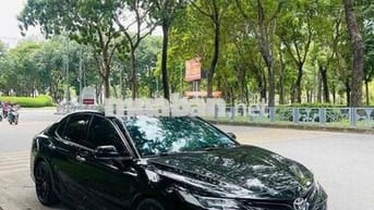 Bán xe 2.0g 2021 màu đen-xe mình đang đi-xe ở hcm