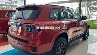 Ford Everest Sport 2.0L 4x2 AT 2025 giao ngay