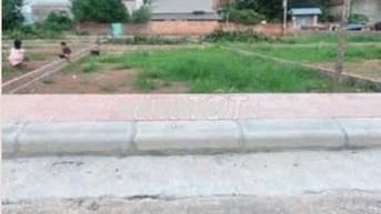 BÁN ĐẤT LÔ GÓC-HAI MẶT NGÕ-CẠNH SIÊU THỊ-GẦN KCN BTL-ĐƯỜNG 5 KÉO DÀI