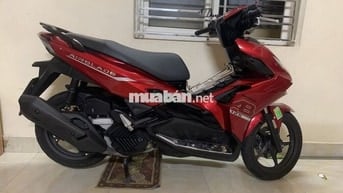 Chính chủ cần bán xe gấp trả nợ , còn mới 97%