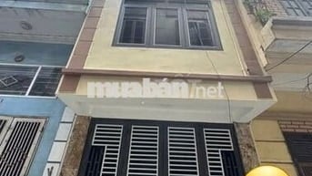 Bán Nhà Trung Kính Cầu Giấy Cạnh ĐH Phương Đông Ô Tô 45m 4 Tầng 9.2 Tỷ