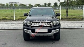 Ford Everest Trend 2.2L 4x2 AT 2016