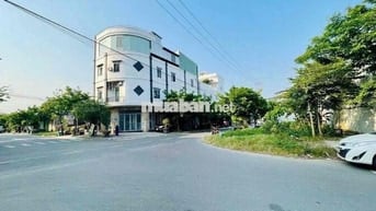 Góc ngã tư Khu Đô Thị Phước Lý 2 mặt tiền đường 7m5