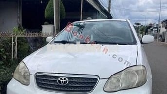 Toyota Corolla Altis 1.8G MT 2004 trắng đẹp