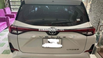Toyota Veloz Cross 2022 - 111152 km