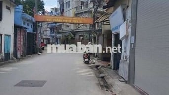 Phòng trọ 25m2 đẹp khép kín giá rẻ, điện nước rẻ.Có điều hòa 2 chiều