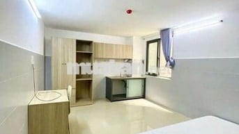 STUDIO CỬA SỔ TRỜI NGAY CỔNG ĐẠI HỌC VĂN LANG CƠ SỞ 3