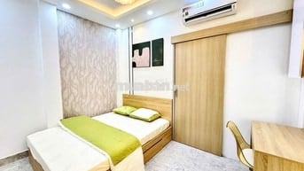 Nhà mới xây gần Huỳnh Văn Bánh Phú Nhuận 5 tầng 3m8 x 7m5 nhỉnh 6t
