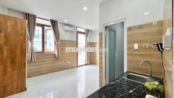 phòng ban công mới kdc đại phúc gần rmit