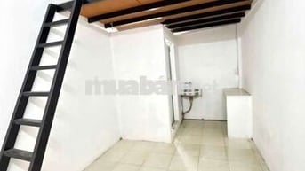 CHÍNH CHỦ KHAI TRƯƠNG PHÒNG TRỆT MỚI XÂY DẮT XE VÀO PHÒNG GẦN BXMT