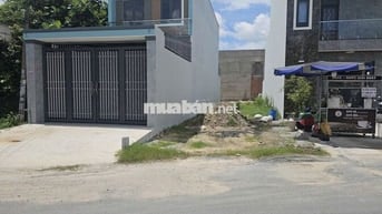 Chú  4 kẹt tiền cần bán gấp lô đất 180m2, 750tr ngay Suối Lội