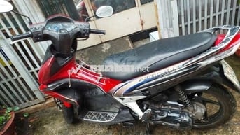 XE AIRBLADE NỮ - CÒN CỨNG - ĐỘNG CƠ TỐT- NHỈNH 5TR