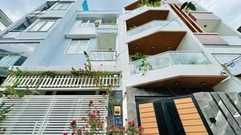 Bán Nhà Sát Mặt Tiền Nguyễn Văn Đậu- Ngay Phòng công chứng số 5