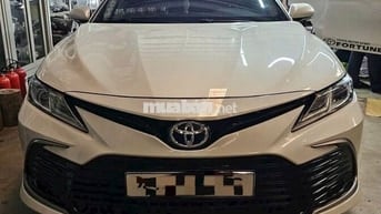 Toyota Camry 2023 2.0G - 19340 km . Xe Gia Đình
