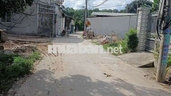 Gồng hết nổi bán gấp lô đất cạnh trung tâm tp mới bình dương .
