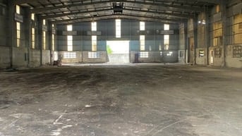 Cho thuê kho 4.000m² cụm CN TP.HCM, trạm điện 560kVA, giá: 250tr/tháng
