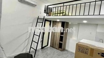 CHO THUÊ PHÒNG GÁC - NHÀ THANG MÁY - GẦN VÒNG XOAY DÂN CHỦ