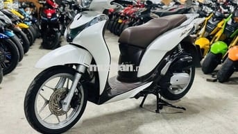 XE MÁYTHANH TÙNG_SH MODE 125 TRẮNG BIỂN 29 BAO ZIN