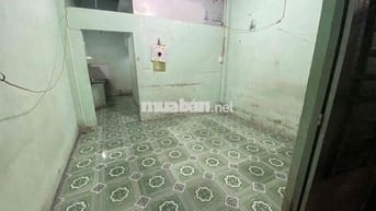 Cho thuê nhà nguyên căn 36m2 , 1pn 1pk đường tx 14, quận 12