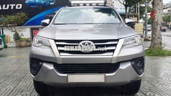 Toyota Fortuner 2.4 2018, máy dầu số sàn siêu đẹp