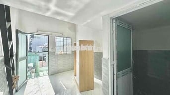 🔥PHÒNG GÁC BAN CÔNG SIÊU THOÁNG MÁT CÓ MÁY LẠNH GẦN VĂN HIẾN