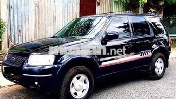Ford Escape số sàn 2.0L 4 máy ít hao xăng