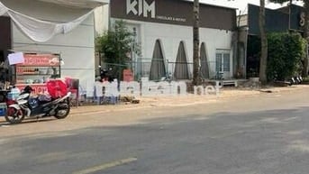 Cho thuê nhà đường trần quang khải, gần khách sạn fit