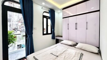 Bán nhà 3 mặt tiền, nhà mới ở ngay