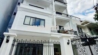 SIÊU PHẨM NHÀ MỚI XÂY KHU PHỔ QUANG - PN, Trệt 3 Lầu - DTSS: 530m2