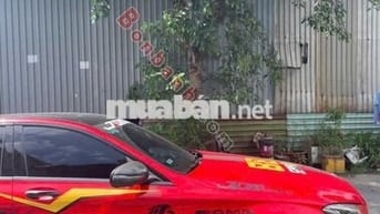 Mercedes-Benz C-Class C300 AMG 2017 – Màu đỏ
