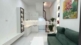 BÁN NHÀ NÚI TRÚC- KIM MÃ- 29M2- 7,5 TỶ- 3 NGỦ -10M RA Ô TÔ- Ở NGAY