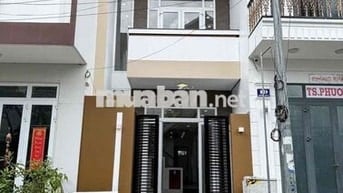 Chủ nhà cần bán gấp trong tháng này để về quê nên bán rẻ lại cho A/c