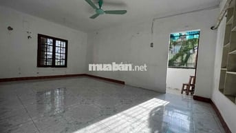TT Thành Công, 80m, 2ngủ, Căn góc 3 thoáng, Ô tô tải đỗ, Sổ đỏ rộng