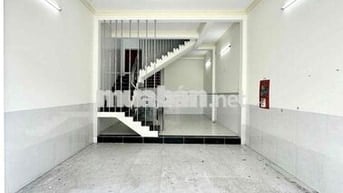 Nhà trệt lầu 3PN hẻm đường Nhật Tảo chỉ 5 triệu