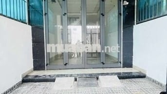 NHÀ 1/ NGẮN XE HƠI NGỦ TRONG NHÀ ĐƯỜNG TÔ NGỌC VÂN, Q12. CHỈ 5.1 TỶ
