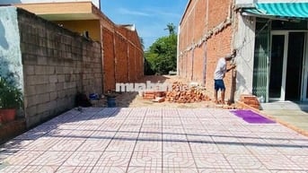 Đất MT Tl47,dt: 5mx28m,tc: 120m2, gần Hà huy Giáp,phú Log,giá :5.25 tỷ