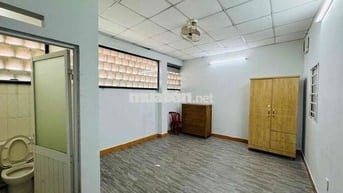 STUDIO SẴN NỘI THẤT - TÒA NHÀ THANG MÁY  - CÁCH CÔNG THƯƠNG 5P