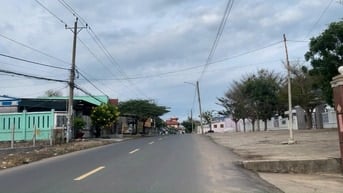 Bán gấp đất mặt tiền Phước Hải gần biển