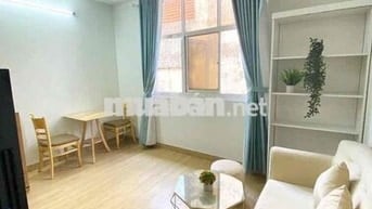 Cho thuê căn hộ 1PN cửa sổ Q1 gần cv Lê Văn Tám, Hồ Con Rùa, ĐH UEH