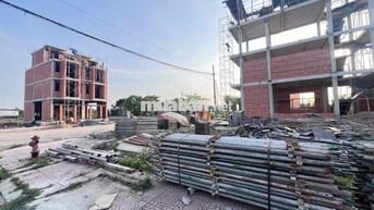 Đất Ngộp kdc thị trấn Đức Hoà 5x17m đường nhựa giá 999tr
