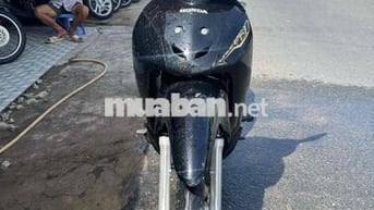 xe đẹp may em . áo anphA 2022.