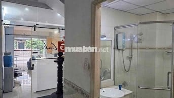 NHÀ MỚI SƠN SỬA , 5PN, SẴN 2 MÁY LẠNH. PHÙ HỢP Ở KINH DOANH VĂN PHÒNG