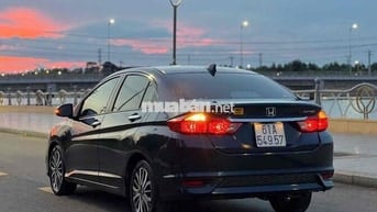 Honda City 2018 1.5 TOP - 92000 km
