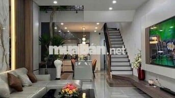 NHÀ HOÀN CÔNG ĐẦY ĐỦ  TRỆT 1 LẦU ĐẸP NHƯ MỚI–TRUNG TÂM DĨ AN GIÁ 780TR