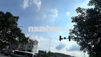 NHÀ MẶT TIỀN 75m2,113 NGÃ TƯ NHƯ QUỲNH.VĂN LÂM.HƯNG YÊN
