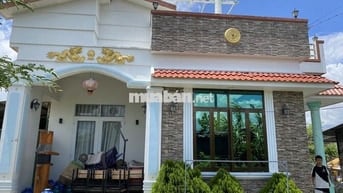 Nhà vườn nghĩ dưỡng 98m2, 2PN mát mẻ, yên tĩnh, mặt tiền DT879D, TG