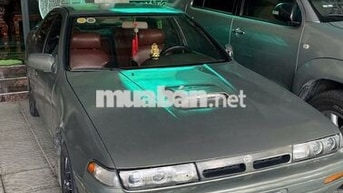 Nissan Cefiro 1992  - 300 km
