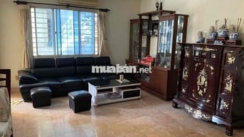 cho thuê căn hộ 3 PN nhà thoáng mát